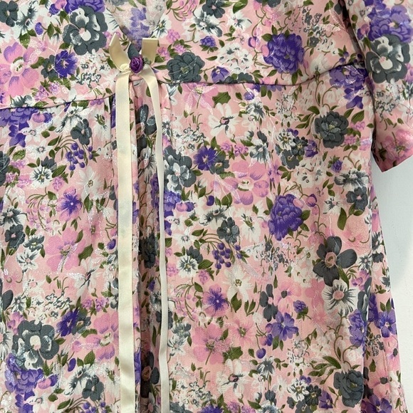 Vintage pink short puff sleeve midi day dress purple white floral print - Picture 4 of 7
